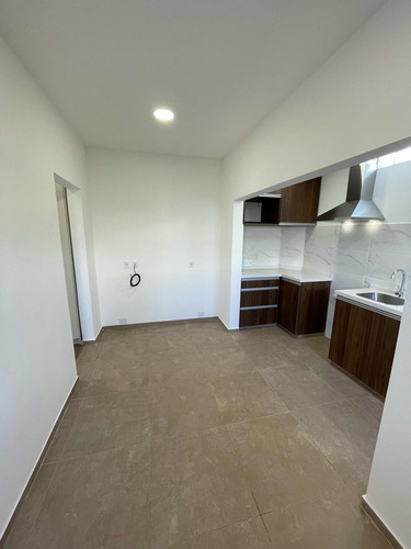 Casa Tipo Apartamento A Estrenar! Ideal Pareja,trato Directo