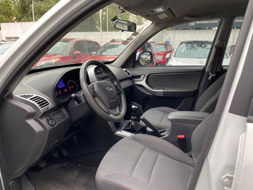 Imagen 8 de 10 de Chery Tiggo 3 1.6 Confort - Darc Autos Usados