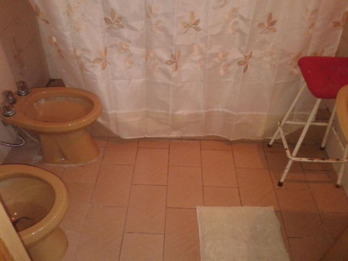 Gonzalez Del Solar Al 200 - Casa De 3 Dormitorios En Rosario Fisherton