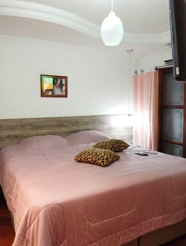 Casa À Venda Na Rua Cadetes Em Jardim Santo Antônio, Santo Andre - Sp - Liv-2353