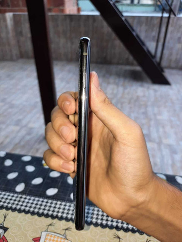 Samsung Galaxy S10
