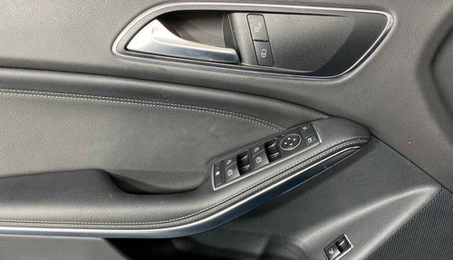 Imagen 8 de 15 de 123888 - Mercedes-benz Clase Cla 2018 Con Garantía