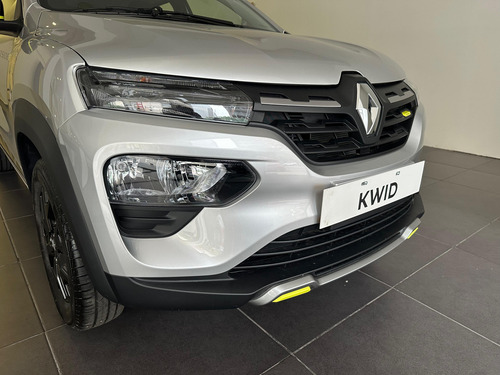 Renault Kwid 1.0 Sce 66Cv Iconic Outsider