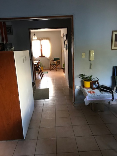Alquilo Duplex 3 Dormitorios A 50 M De Av. Ohiggins,