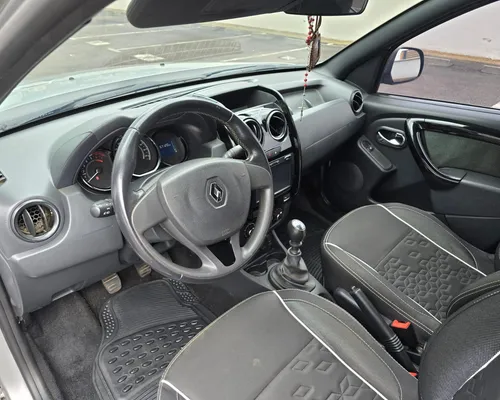 Renault Duster Oroch 2.0 Dynamique