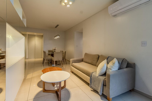 Venta Tres Ambientes. Balcon Al Frente. Luminoso. Seguridad 24hs. Amenities. Cochera. Liberateur