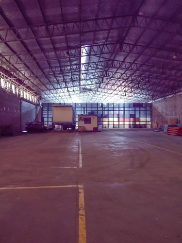 Imagen 15 de 30 de Depósito De 3246 M2 En Predio Cerrado En William Morris, Excelente Ubicación. Expensas Incluidas En El Valor!