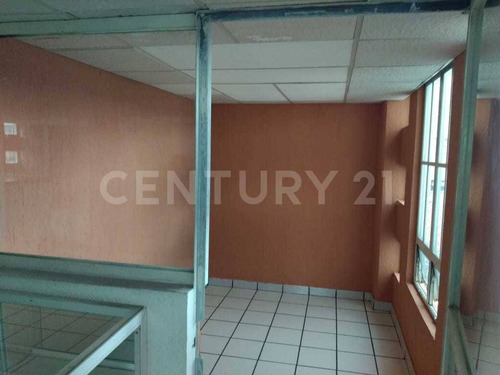 Imagen 9 de 14 de Edificio Con Oficinas En Venta En Toluca
