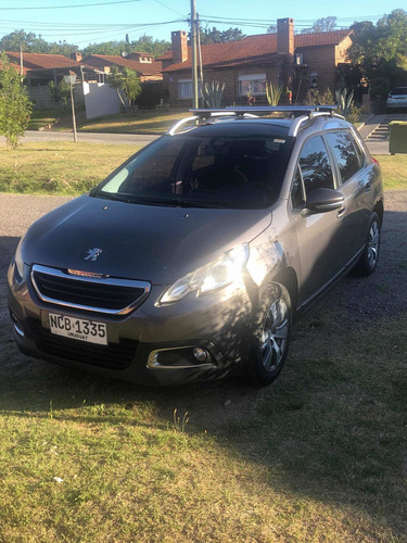 Peugeot 2008 2015 1.2 Full Manual