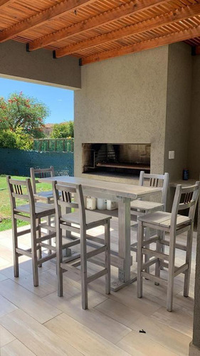 Casa En Venta 3 Dorm. En El Barrio Barbarita
