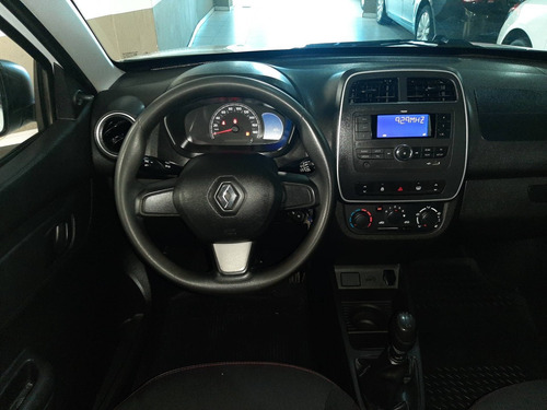 Imagem 2 de 15 de Renault Kwid 1.0 12v Sce Flex Zen Manual Completo Som Usb