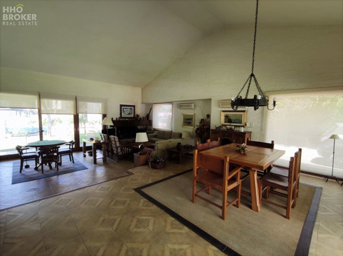 Imagen 7 de 20 de Hermosa Casa En Venta. Cantegrill. Cerca De Todo. Punta Del Este. - Punta Del Este Country