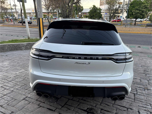 Porsche Macan S