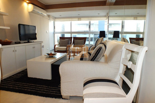Divino Impecable Con Servicios- Ref: 14439
