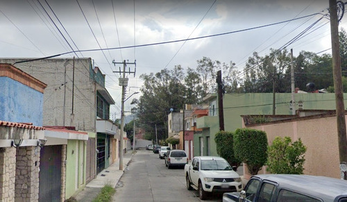 Casa En Venta Remate Bancario En Bosque Camelinas Morelia Mich. Lma