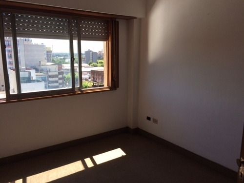 Imagen 7 de 8 de Departamento De 2 Ambientes En Pleno Centro De Monte Grande!