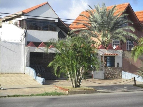 Imagen 1 de 14 de Casa De 2 Pisos. El Valle. Flexmls 20-15871