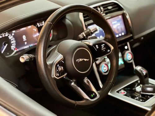 Jaguar XE 2.0 R-dynamic S Aut. (p250) 4p