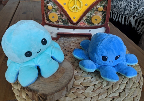 Imagen 7 de 10 de Pulpito Reversible Original Peluche Pulpo Feliz Enojado Tik