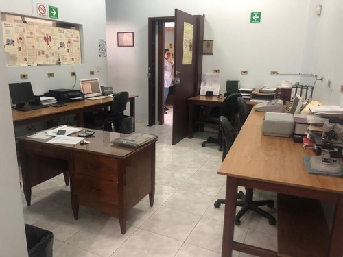 Edificio En Renta, Zumpango, Sobre Avenida, Uso De Suelo Comercial