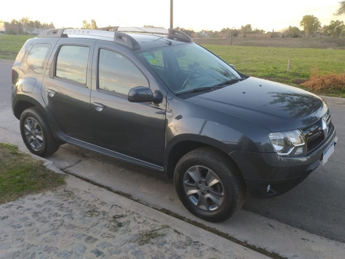 Imagen 3 de 12 de Renault Duster 2.0 Ph2 4x4 Privilege 143cv
