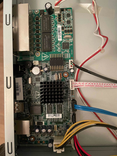 Gravador 8 Câmeras Poe Acegear - Hd 2t Incluido (Usado)