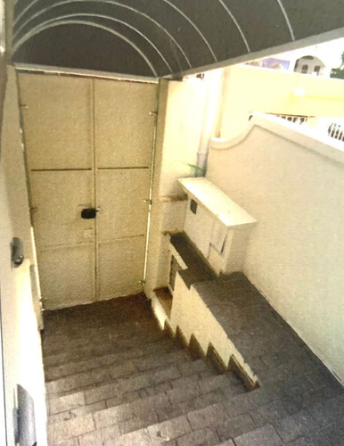 Imagem 2 de 15 de Belíssima Casa A Venda Na Vila Mariana