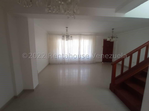 Imagen 11 de 30 de Deisim22-22935 Hermosa Villa Ubicada En Urb Prebo I Valencia Carabobo Con Patio, 4h Habitaciones (incluye Una De Servicio) Excelente Distribucion