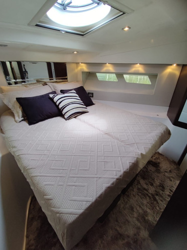 Lancha Schaefer 62 2012 Intermarine Ferretti Azimut Sedna