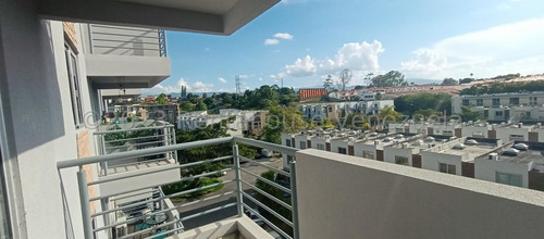 Imagen 25 de 30 de Apartamentos En Venta En Barquisimeto Lara Colinas Del Viento En El Mejor Conjunto Del Este De La Ciudad , Consta De Cocina, Área De Servicios, Recibo, Comedor, Balcón, Hab Principal Con Baño