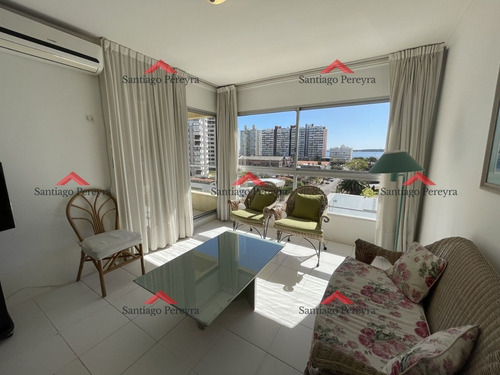 Imagen 4 de 18 de Apartamento En Excelente Ubicación Con Vista Al Mar
