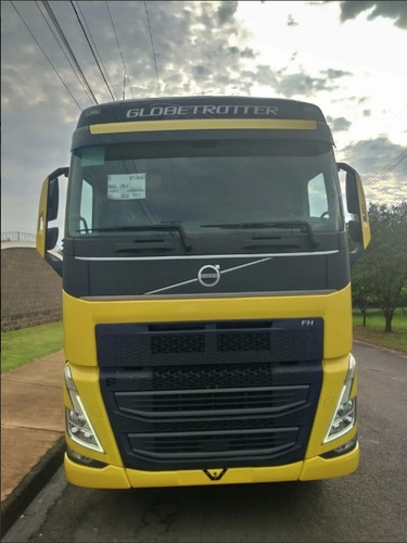 Imagem 1 de 8 de Volvo Fh-540 6x4 2022