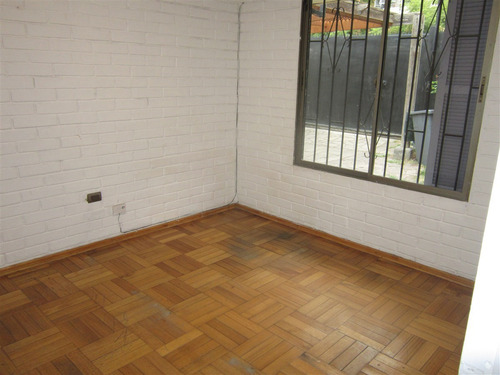 Excelente Casa En Venta De 4 Dorm. En Sector Alto Las Condes