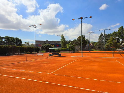 Casa En Venta En Santa Maria De Los Olivos