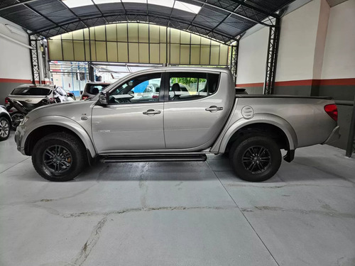 Mitsubishi L200 Triton HPE 2015 3.2 automático 4x4 Diese