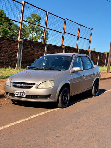 Vehículo Económico, Motor Chico.