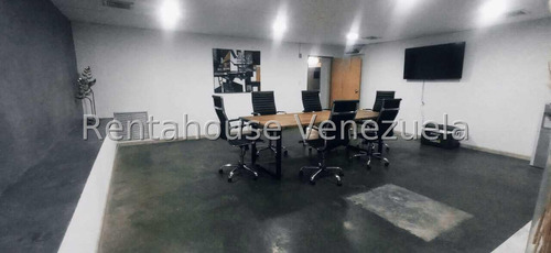 Edificio En Venta Urb. Boleíta Norte Calle Urb Industrial Albores Leoncio, Caracas