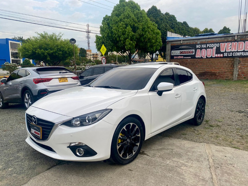 Mazda 3 2.0 Sport Touring