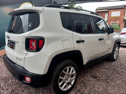Imagen 2 de 10 de Jeep Renegade 2019 1.8 Sport
