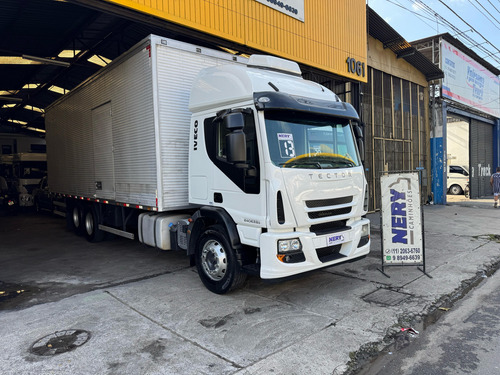 Iveco Tector 240e28s 2012/2013 Baú 8,50 X 2.95
