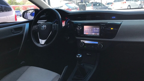 Toyota Corolla Xei 1.8 Mt6 2016 Blanco - Tute Cars Fernando