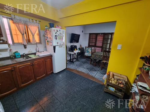 Imagen 7 de 21 de Venta Casa 4 Ambientes Con Cochera, Balcón Y Fondo Libre En Villa Dominico (29755)