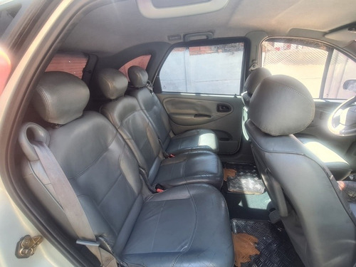 Renault Scenic 2001 2.0 Rxe 5p