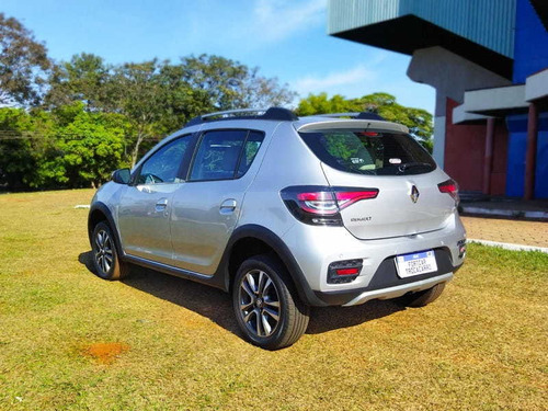Imagem 6 de 11 de Renault Sandero Stepway Iconic Flex 1.6 16v Aut. 2020