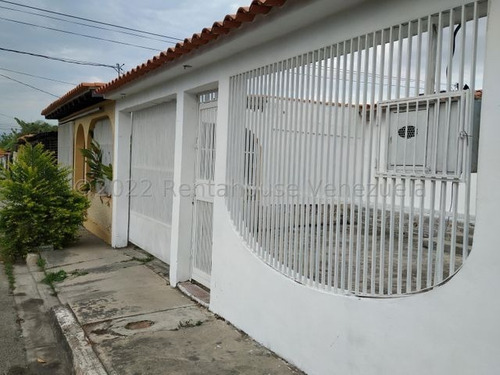 Imagen 1 de 30 de Casas En Venta El Paraiso Cabudare Mls #22-21675 Rg 0424-6724337