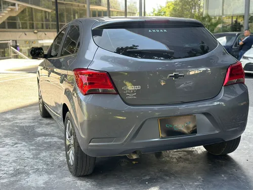 Chevrolet Joy 1.4 Hatchback Mt 2022