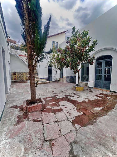 Renta Casona Centro Histórico Av. Hidalgo, Queretaro