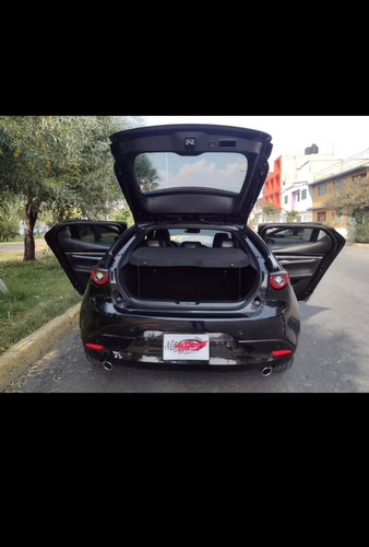 Mazda Mazda 3 I GRAND TOURING