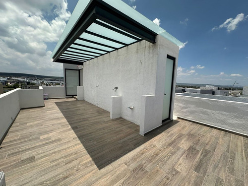 Hermosa Residencia Premium En Venta Entre El Refugio Y Zibatá, 4 Recámaras, Lujo
