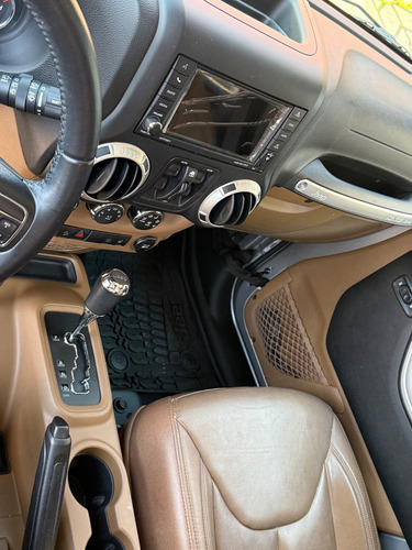 Jeep Wrangler JK Unlimited Sahara